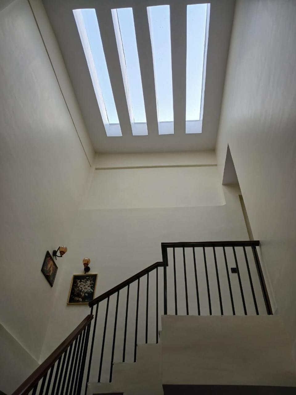 Lavish Villa - 3 Bhk Pool With Lawn ロナバラ エクステリア 写真